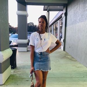 Meet your Posher, Samara